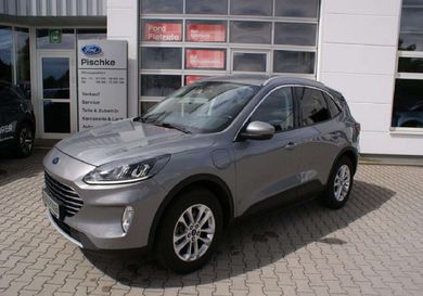 Ford Kuga, 2021