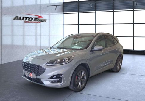 Ford Kuga, 2022