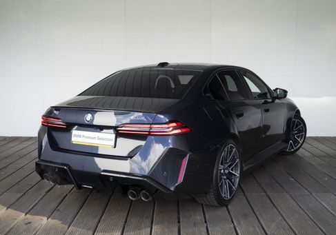 BMW M5, 2025