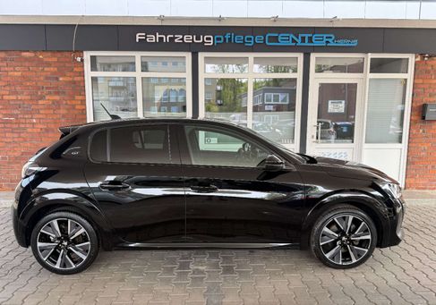 Peugeot 208, 2021