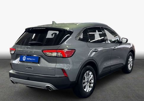 Ford Kuga, 2021
