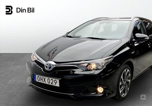 Toyota Auris Touring Sports, 2017