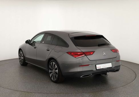 Mercedes-Benz CLA 220, 2021