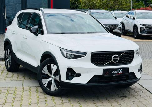 Volvo XC40, 2023 3
