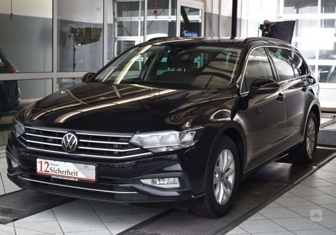 Volkswagen Passat, 2021