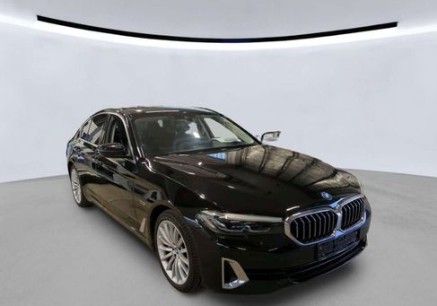 BMW 530, 2022