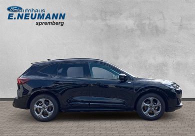 Ford Kuga, 2025