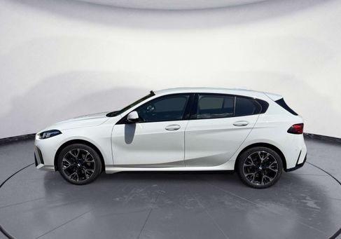 BMW 120, 2025