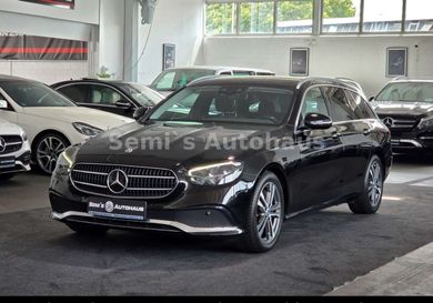 Mercedes-Benz E 220, 2022
