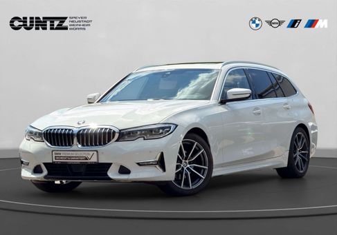 BMW 320, 2021