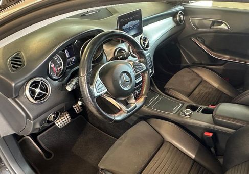 Mercedes-Benz CLA 180 Shooting Brake, 2019 3
