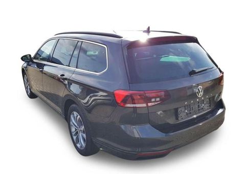 Volkswagen Passat, 2023