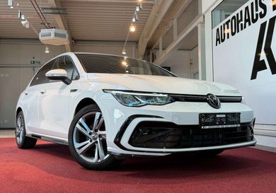 Volkswagen Golf, 2024