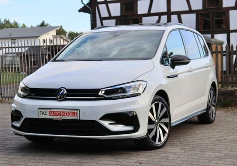 Volkswagen Touran, 2022