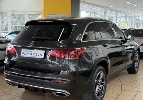 Mercedes-Benz GLC 300, 2020 3