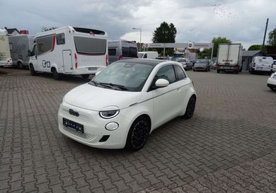 Fiat 500, 2023