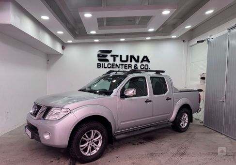 Nissan Navara, 2012