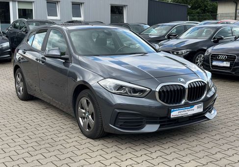 BMW 116, 2020
