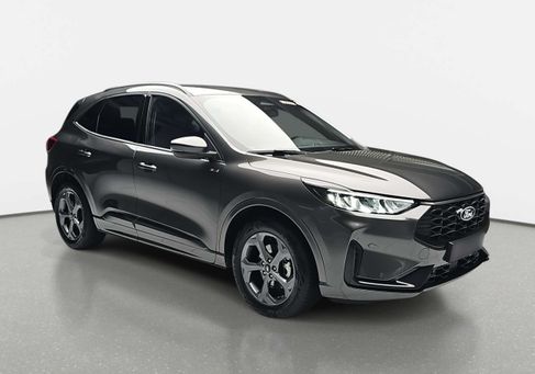 Ford Kuga, 2025