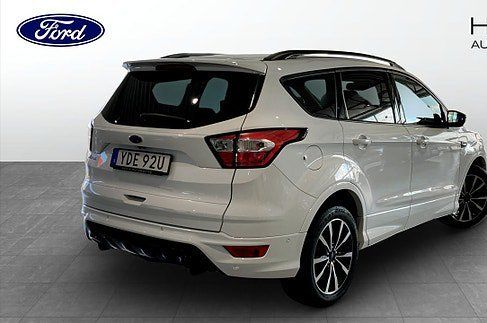 Ford Kuga, 2020