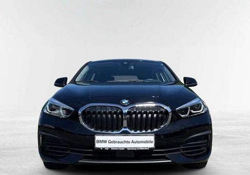 BMW 118, 2023