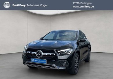 Mercedes-Benz GLA 180, 2021