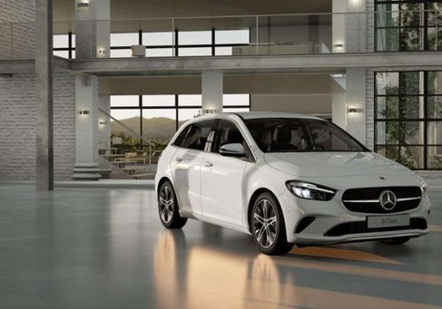Mercedes-Benz B 180, 2023