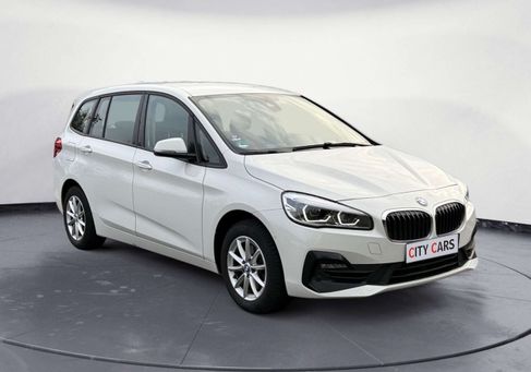 BMW 218, 2022