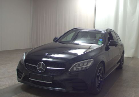 Mercedes-Benz C 300, 2021
