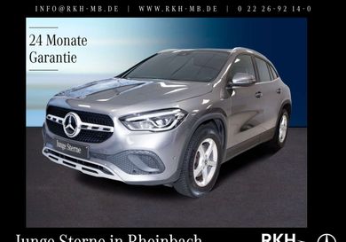 Mercedes-Benz GLA 200, 2021
