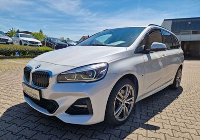 BMW 220, 2018
