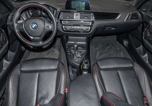 BMW 218, 2018 3