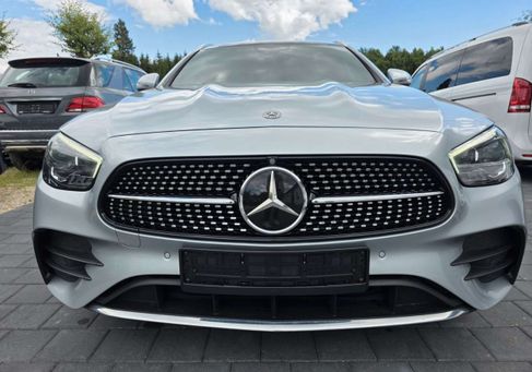 Mercedes-Benz E 300, 2020 3