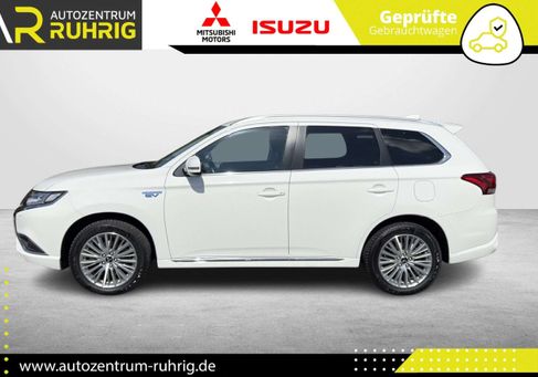 Mitsubishi Outlander, 2020