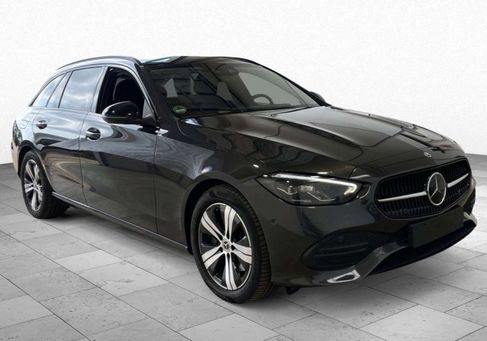 Mercedes-Benz C 220, 2023