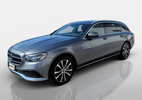 Mercedes-Benz E 300, 2022 2