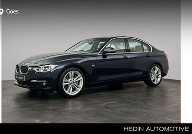 BMW 340, 2015