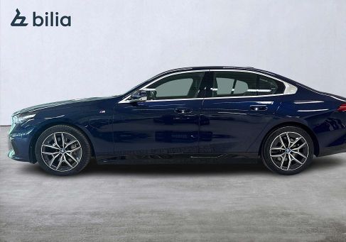 BMW 550, 2024 3