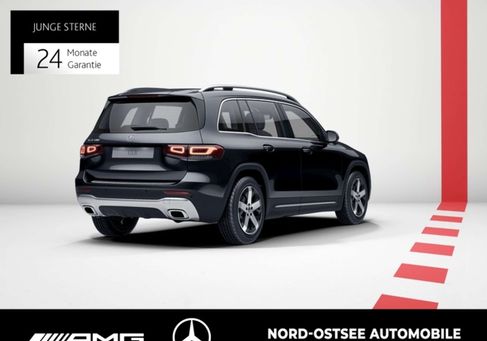 Mercedes-Benz GLB 180, 2022