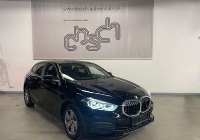 BMW 118, 2022