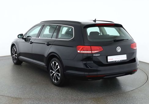 Volkswagen Passat Variant, 2018 3