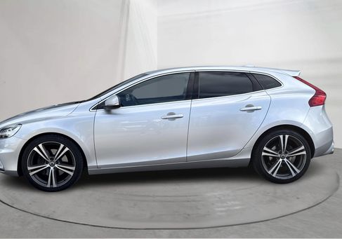 Volvo V40, 2018 2