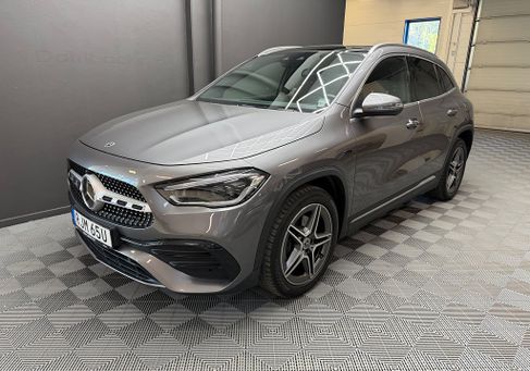 Mercedes-Benz GLA 250, 2021