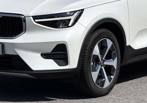 Volvo XC40, 2023 3