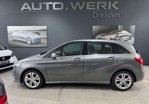 Mercedes-Benz B 200, 2017