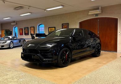 Lamborghini Urus, 2021