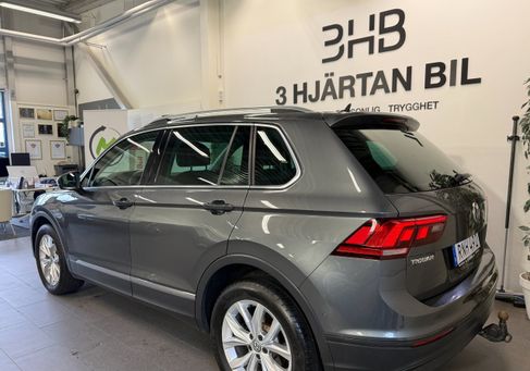 Volkswagen Tiguan, 2019 3