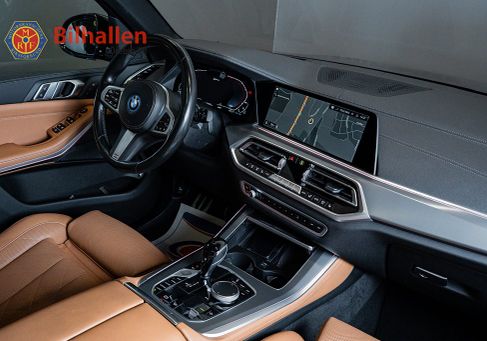 BMW X5, 2023