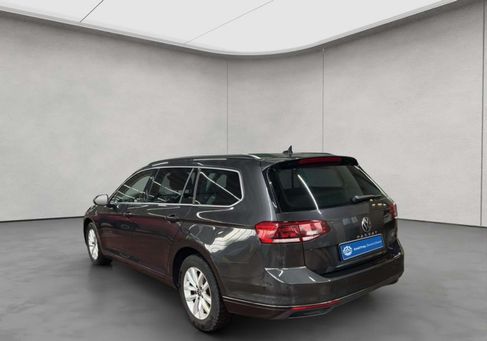 Volkswagen Passat Variant, 2023 3