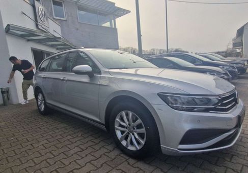 Volkswagen Passat Variant, 2020 3